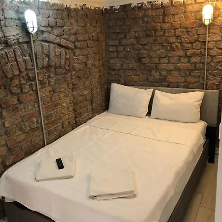 Szálloda Cihangir *